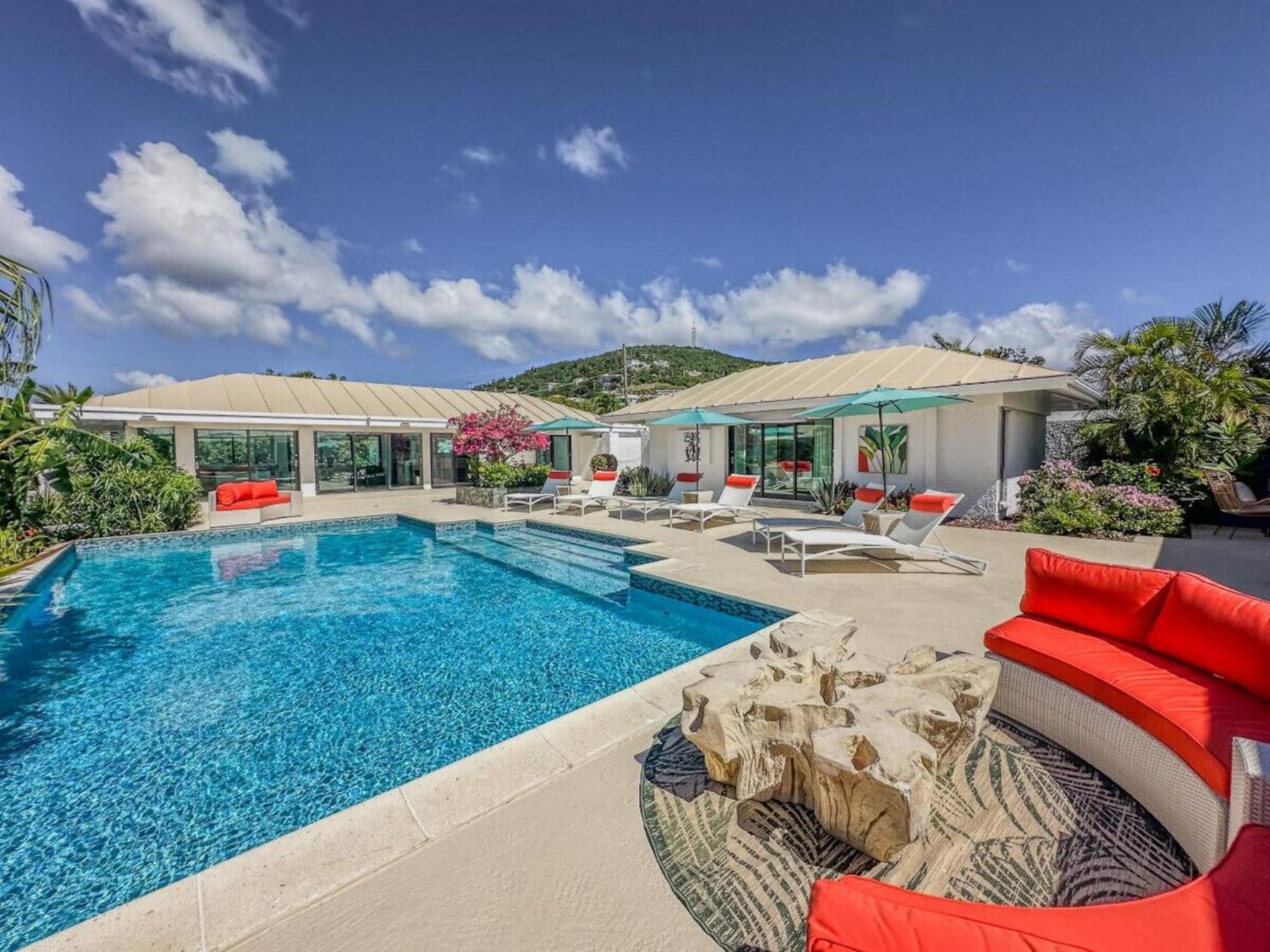 Royal Villa With A Huge Swimming Pool Cowell Battery Εξωτερικό φωτογραφία